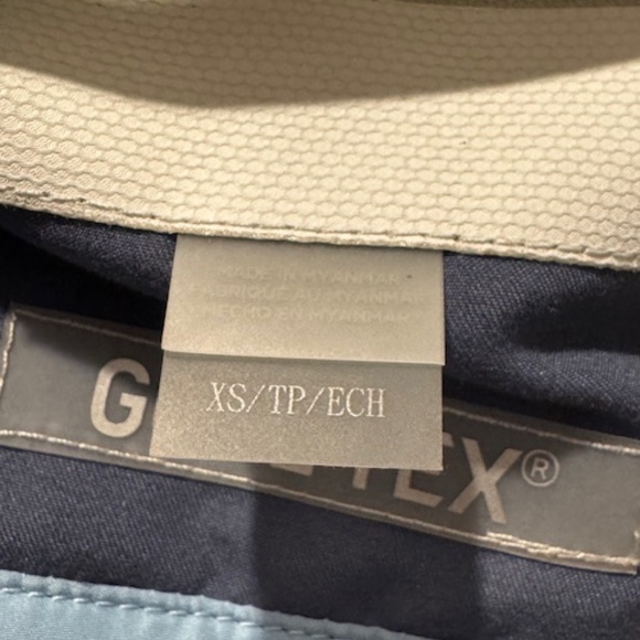 Women's Roxy Ski/Snowboard Jacket, XS - Picture 7 of 9